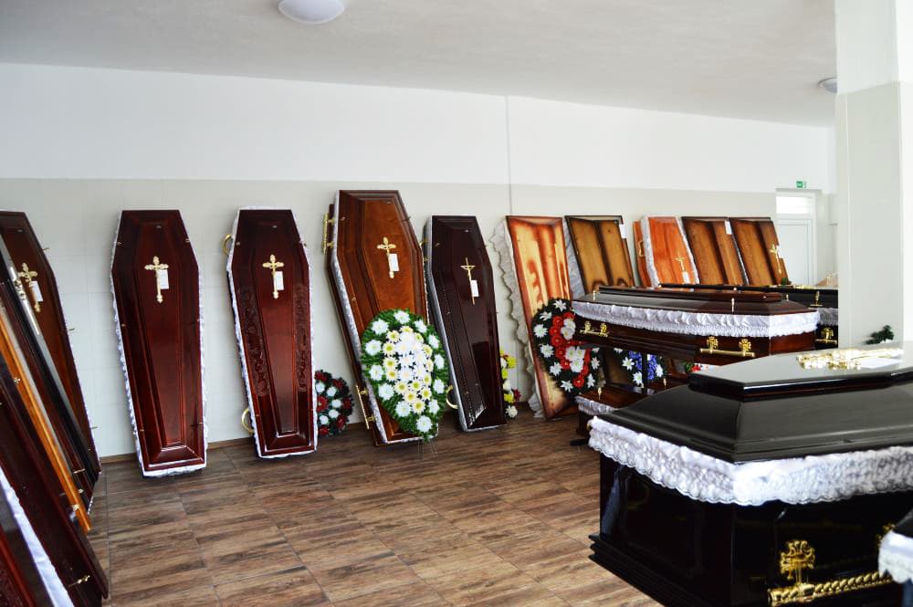 Sicrie de vânzare în Tulcea, diverse esențe de lemn